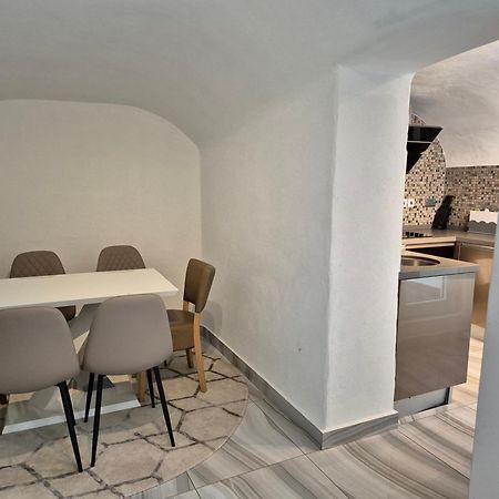 The Beverley Apartments London - Victoria Екстериор снимка